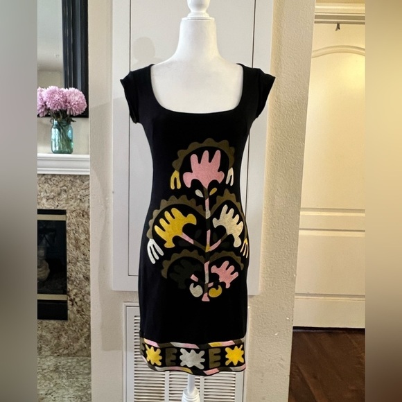 French Connection Women's Cotton Embroidered Aztec Flower Dress Size 4 - Picture 1 of 6